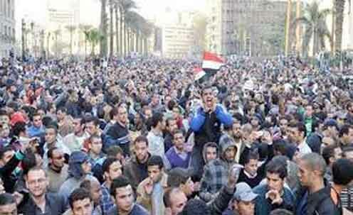 صحيفة “الغارديان” : عدد المعتقلين في مصر منذ احتجاجات الجمعة الماضية وصل إلى 1.900 شخص