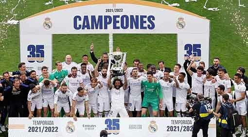 Foot/Liga-34e j : Le Real Madrid champion d’Espagne